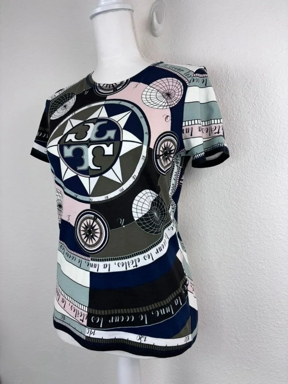 Tory Burch women's XS short sleeve compass logo 100% cotton tee shirt casual
